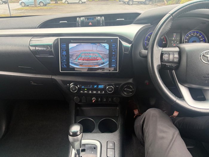 2019 Toyota Hilux SR5