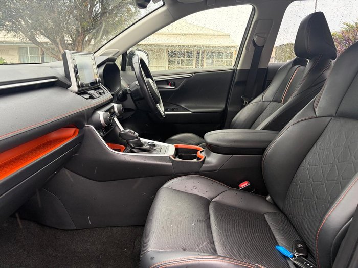 2020 Toyota RAV4 Edge