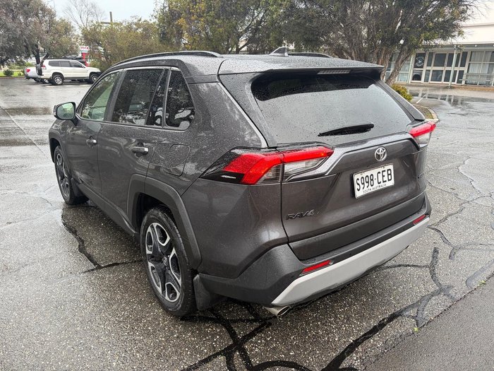 2020 Toyota RAV4 Edge