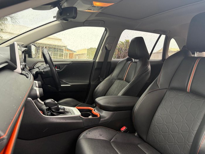 2020 Toyota RAV4 Edge