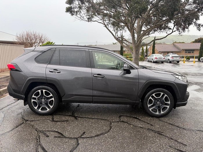 2020 Toyota RAV4 Edge