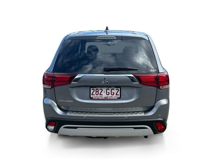 2021 Mitsubishi Outlander ES