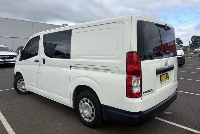 2021 Toyota Hiace