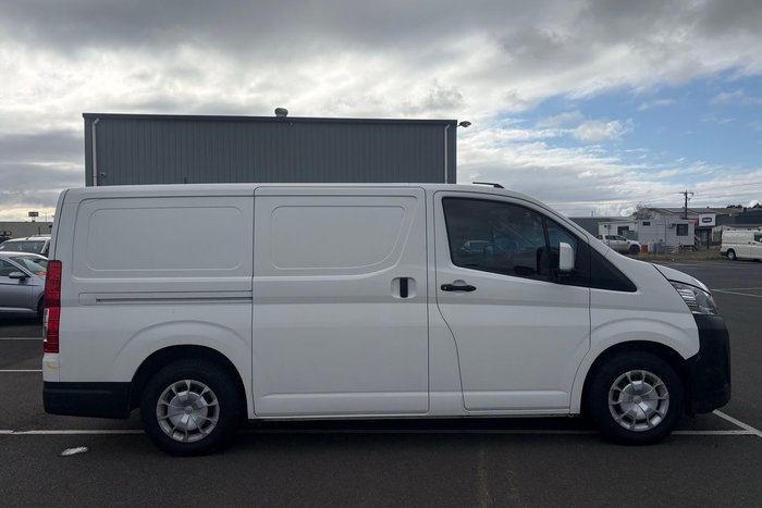 2021 Toyota Hiace