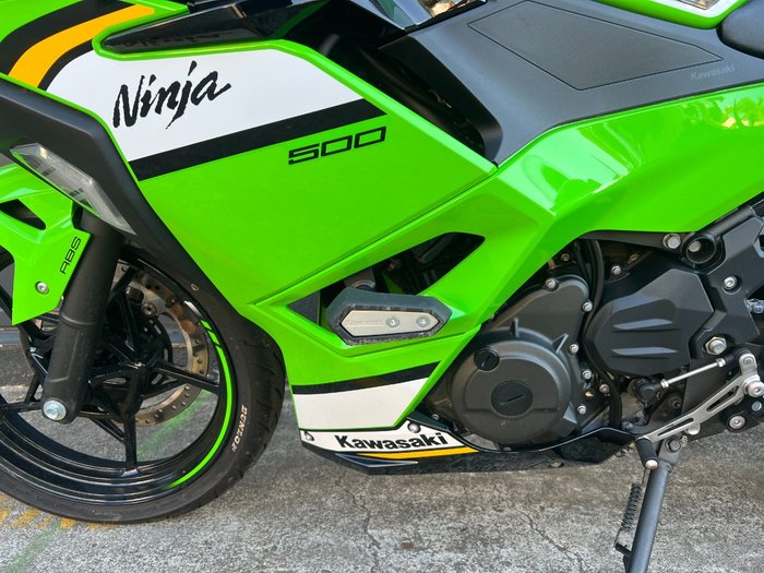 2025 Kawasaki NINJA 500 SE (LAMS) GREEN