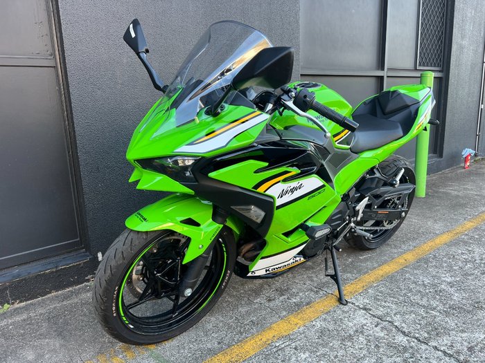2025 Kawasaki NINJA 500 SE (LAMS) GREEN