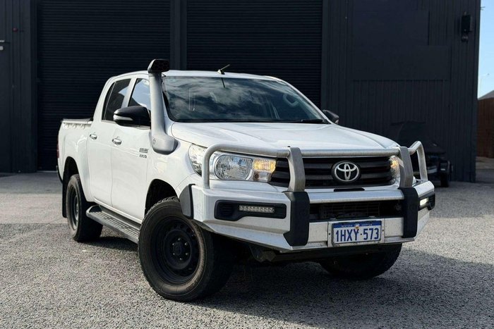 2017 Toyota Hilux