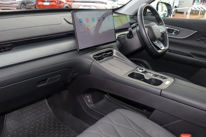 2025 Chery Tiggo 8 Super Hybrid Ultimate