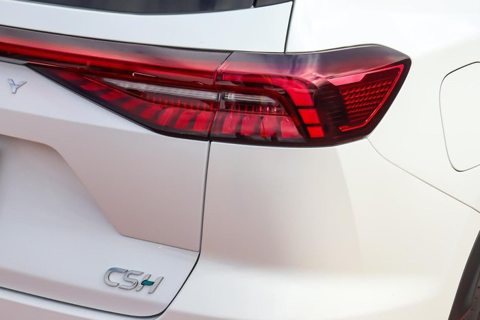 2025 Chery Tiggo 8 Super Hybrid Ultimate