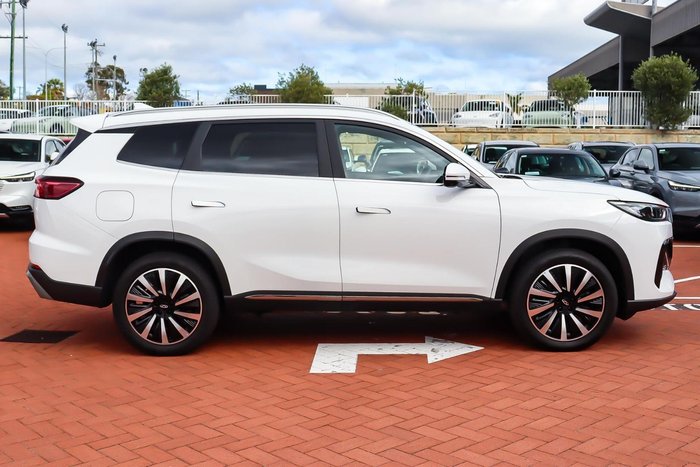 2025 Chery Tiggo 8 Super Hybrid Ultimate