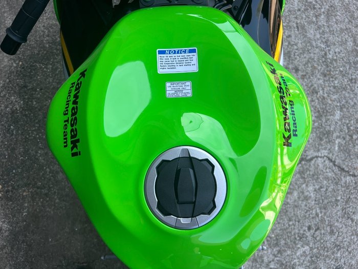 2024 Kawasaki NINJA ZX-6R (636) KRT EDITION GREEN