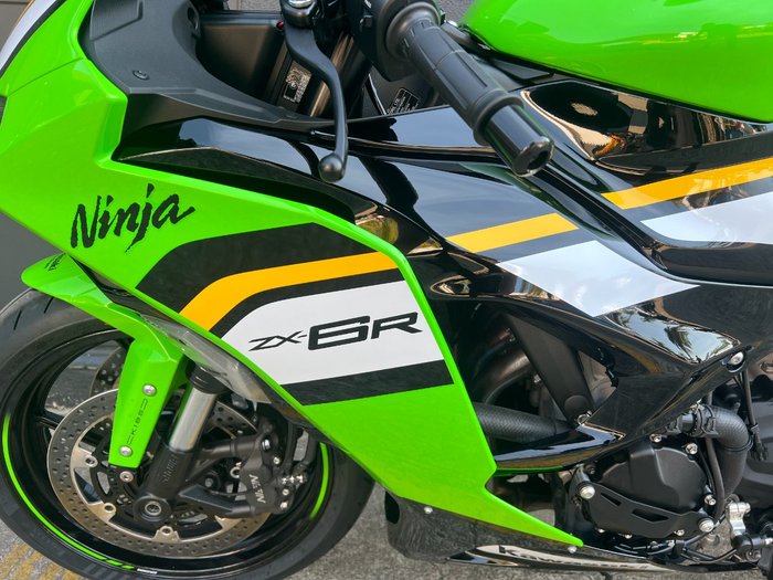 2024 Kawasaki NINJA ZX-6R (636) KRT EDITION GREEN