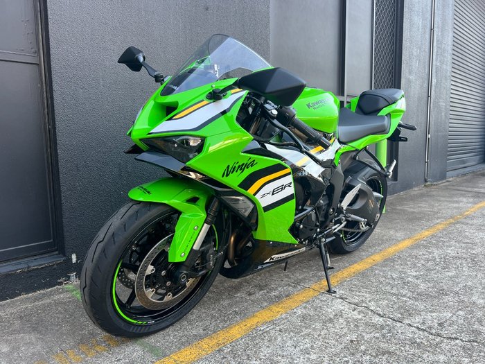 2024 Kawasaki NINJA ZX-6R (636) KRT EDITION GREEN