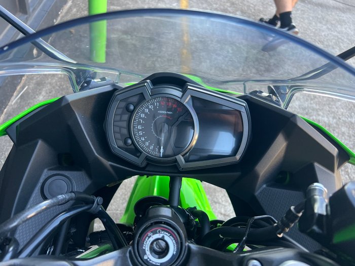 2021 Kawasaki NINJA 400 SE GREEN