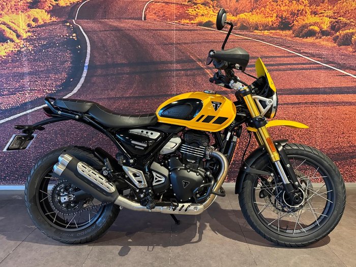 2026 Triumph Scrambler 400 XC Scrambler Yellow