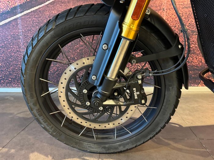 2026 Triumph Scrambler 400 XC Scrambler Yellow