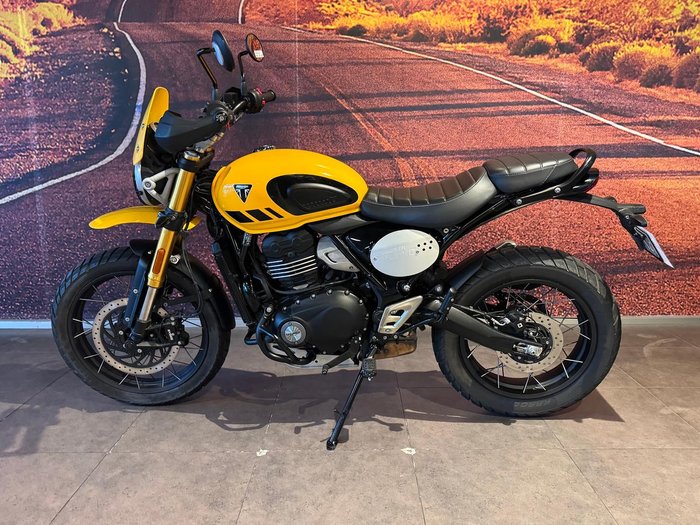 2026 Triumph Scrambler 400 XC Scrambler Yellow