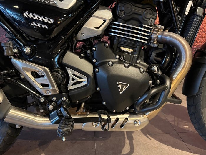 2026 Triumph Scrambler 400 XC Scrambler Yellow