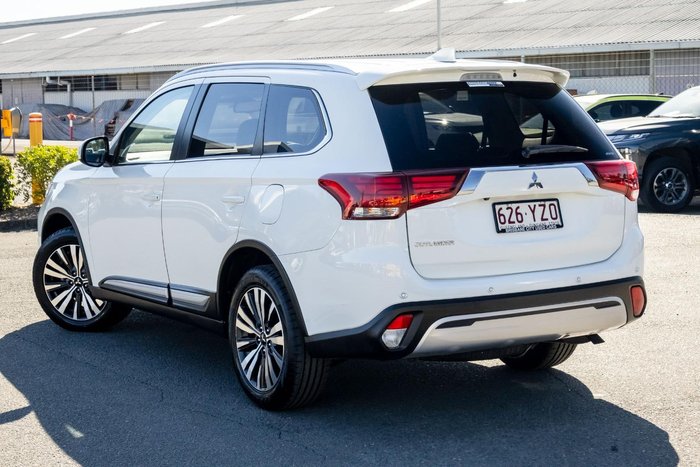 2018 Mitsubishi Outlander LS