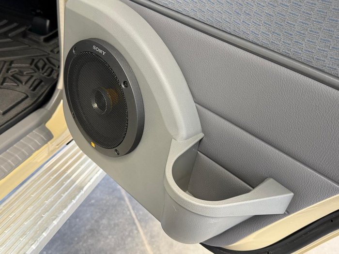 2024 Toyota Landcruiser GXL