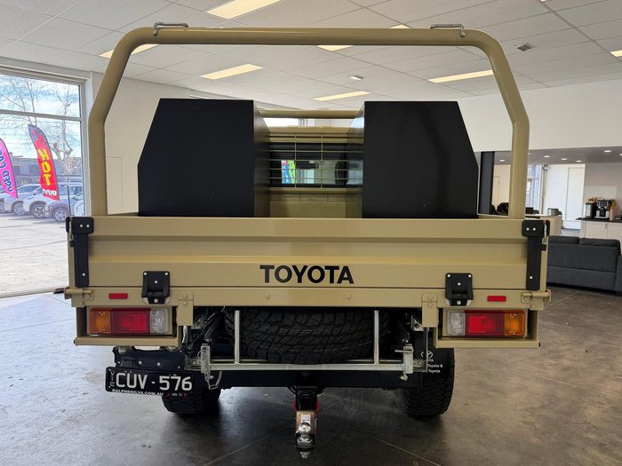 2024 Toyota Landcruiser GXL