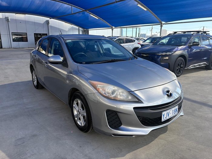 2013 Mazda 3 Neo
