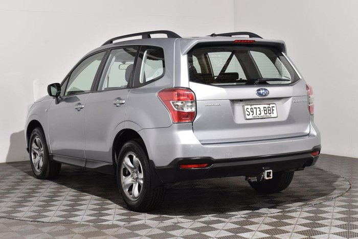 2014 Subaru Forester 2.5i