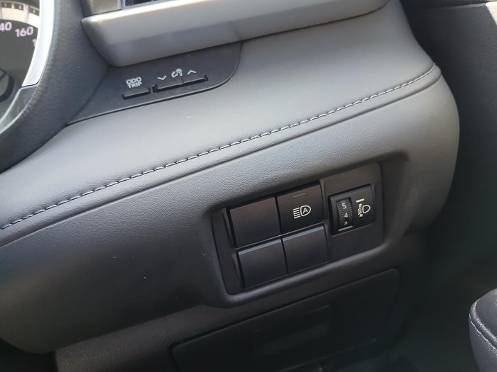 2023 Toyota Kluger GX