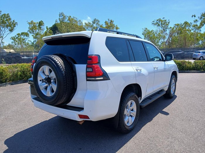 2022 Toyota Landcruiser Prado GXL