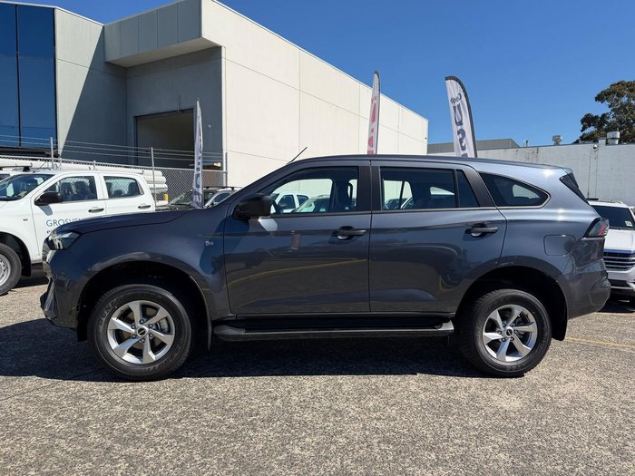 2026 Isuzu MU-X LS-M