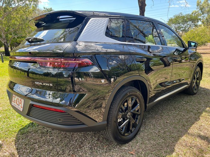 2025 BYD SEALION 5 Essential