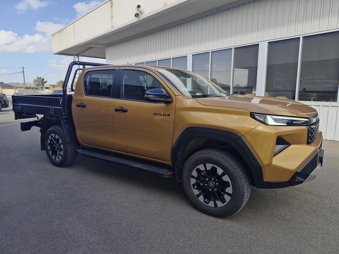 2026 Toyota Hilux SR5 48V
