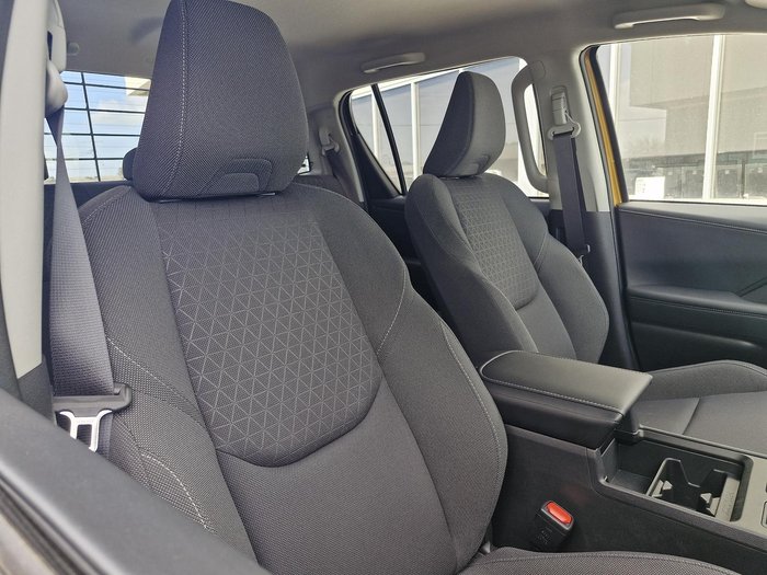2026 Toyota Hilux SR5 48V
