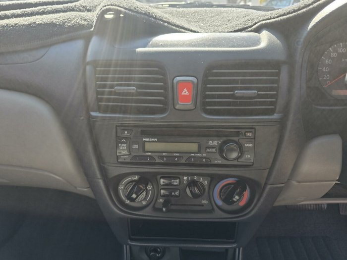 2003 Nissan Pulsar ST