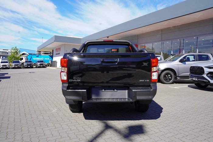 2025 Isuzu D-MAX X-RIDER