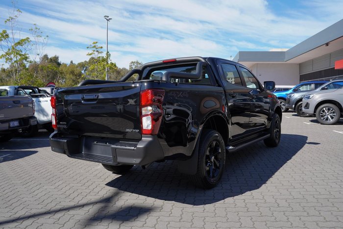 2025 Isuzu D-MAX X-RIDER