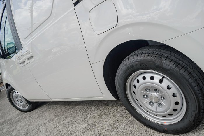 2026 Hyundai STARIA LOAD