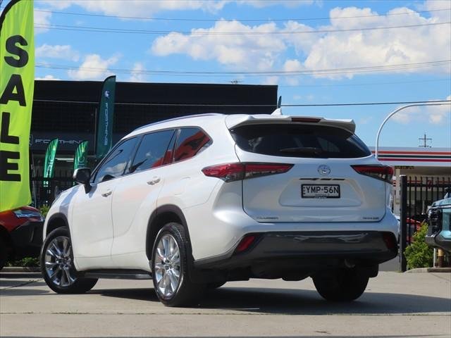 2022 Toyota Kluger Grande