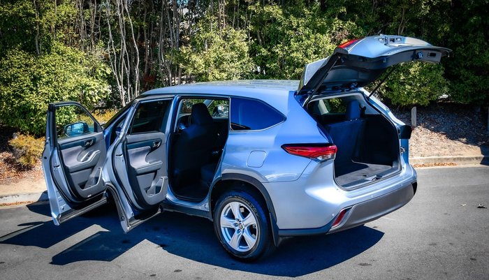 2021 Toyota Kluger GX