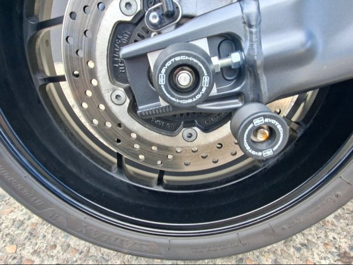 2024 Yamaha MT-09 Y-AMT BLACK