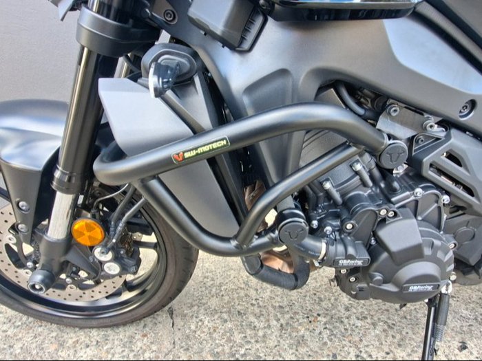 2024 Yamaha MT-09 Y-AMT BLACK