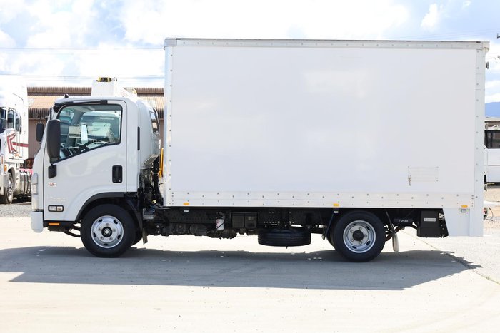 2022 Isuzu N Series