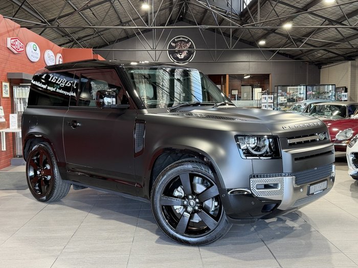 2025 Land Rover Defender