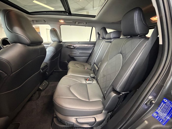 2025 Toyota Kluger Grande