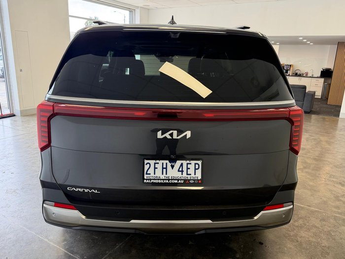 2024 Kia Carnival GT-Line