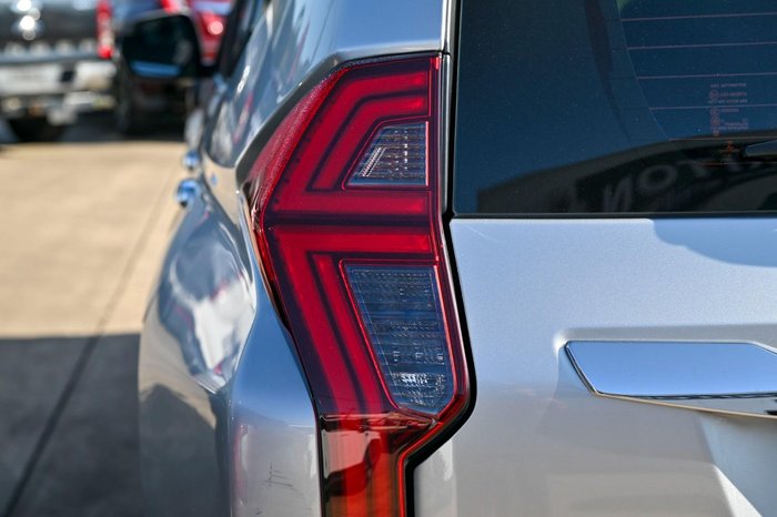 2021 Mitsubishi Pajero Sport GLX