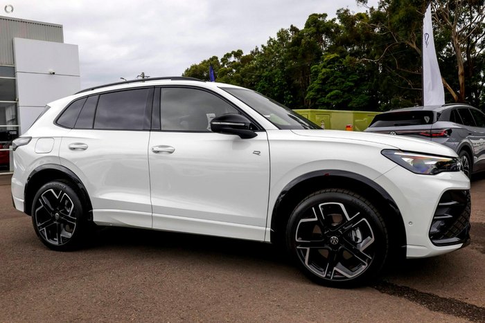2026 Volkswagen Tiguan 195TSI R-Line