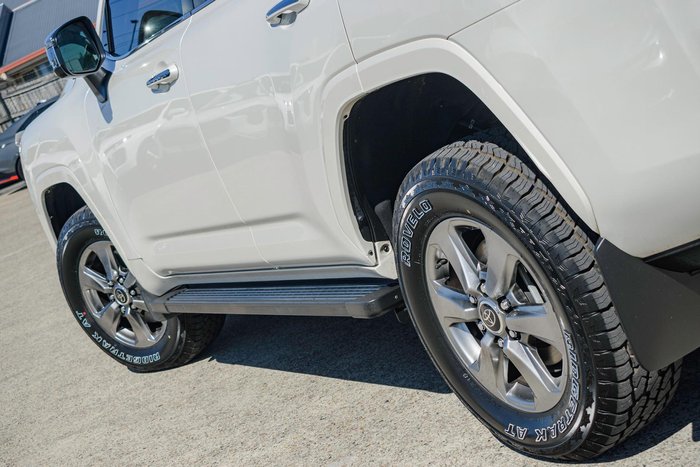 2023 Toyota Landcruiser