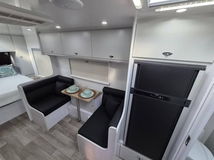 2026 NEWGEN Caravans NGB20 Couples Layout
