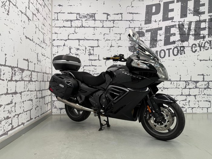 2017 Triumph Trophy SE Trophy Black